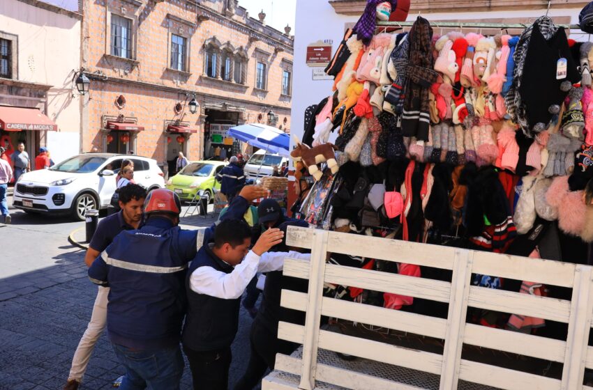  En operativo coordinado, Gobierno Municipal retira comercio irregular en Centro Histórico