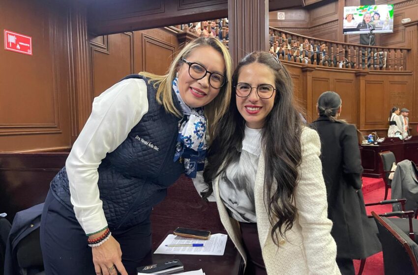  Giulianna Bugarini celebra Reforma a la UMSNH: Un compromiso con la educación pública