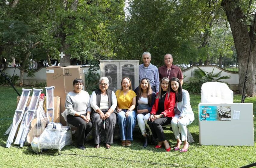  DIF Michoacán equipa casas de día para personas adultas mayores