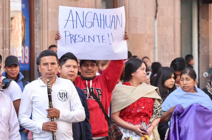  Reforma indígena prohíbe a partidos políticos y municipios actos contra autogobiernos