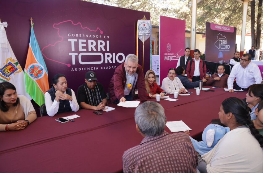  En San Matías, tercera audiencia pública en comunidad con autogobierno: Bedolla