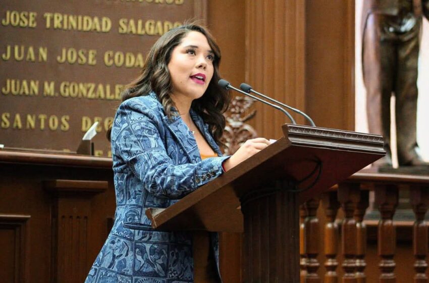  A construir un Michoacán y país en el que todas y todos vivamos con dignidad convocó Xóchitl Ruiz