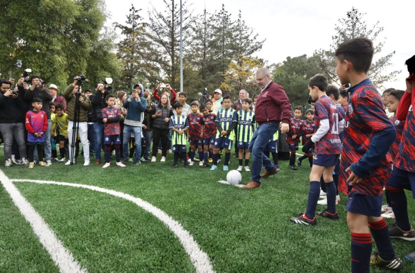  Bedolla inaugura primera etapa del Parque Espazio 200 en Morelia