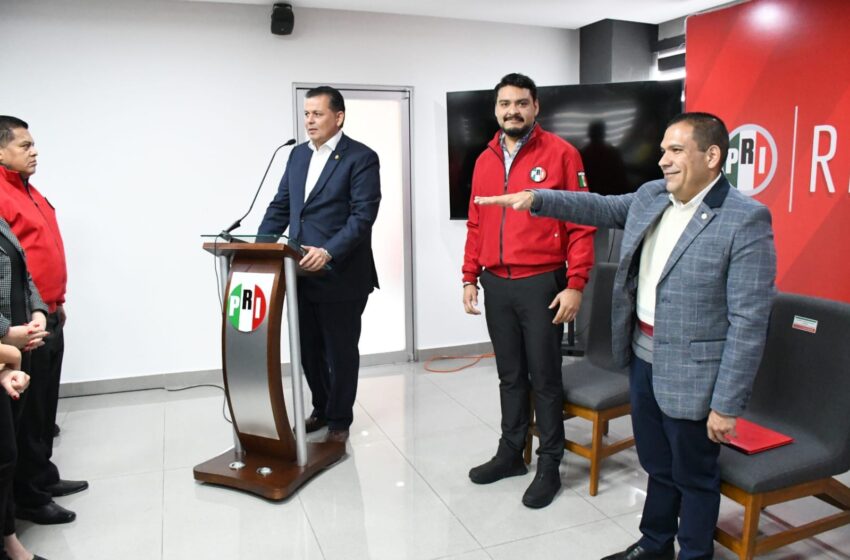  Nuestra ruta es ir a los municipios por las y los mejores priistas: Memo Valencia