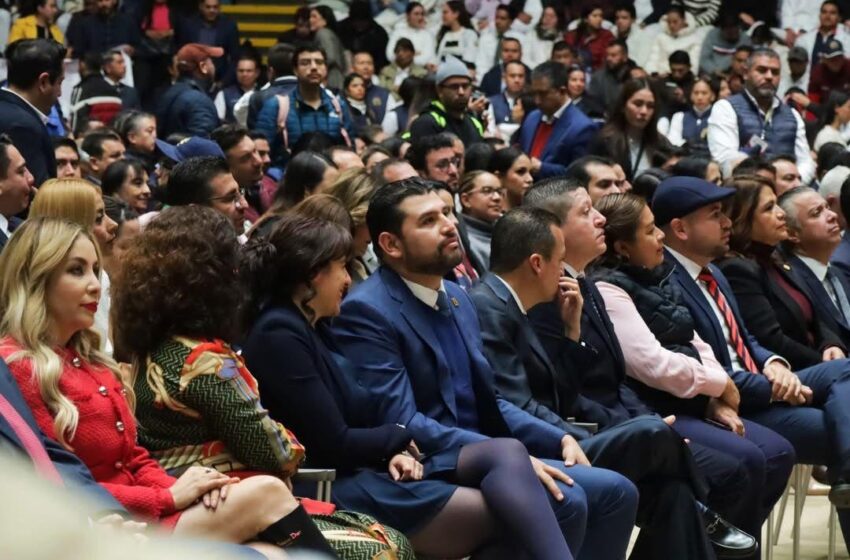 GPPRD celebra la promulgación de la reforma a la Universidad michoacana