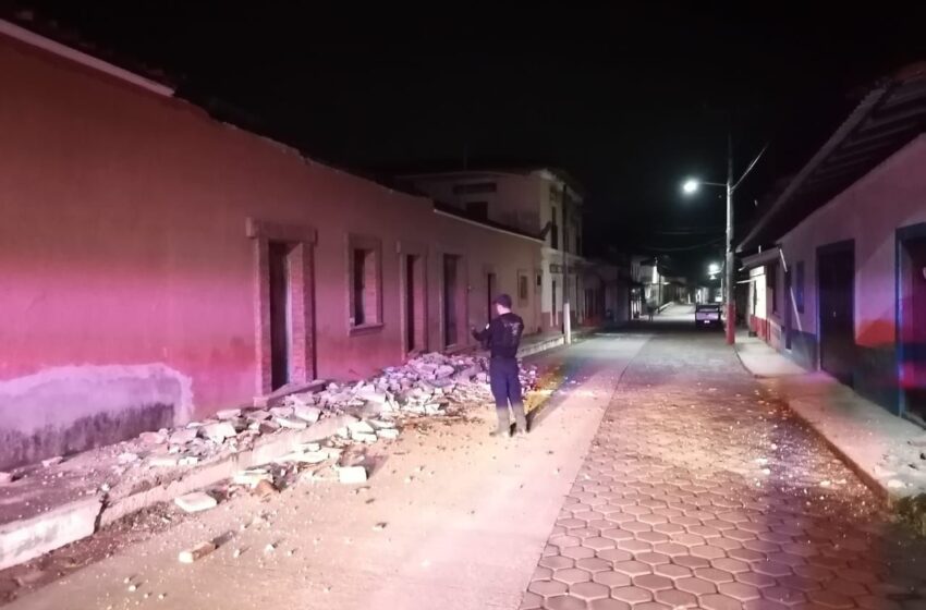 Atiende PC estatal afectaciones tras sismo en Coalcomán