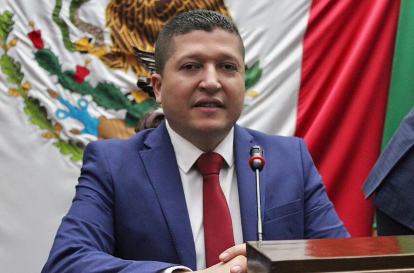  Reitera Vicente Gómez invitación al proceso de elección de jueces y magistrados del Poder Judicial de Michoacán