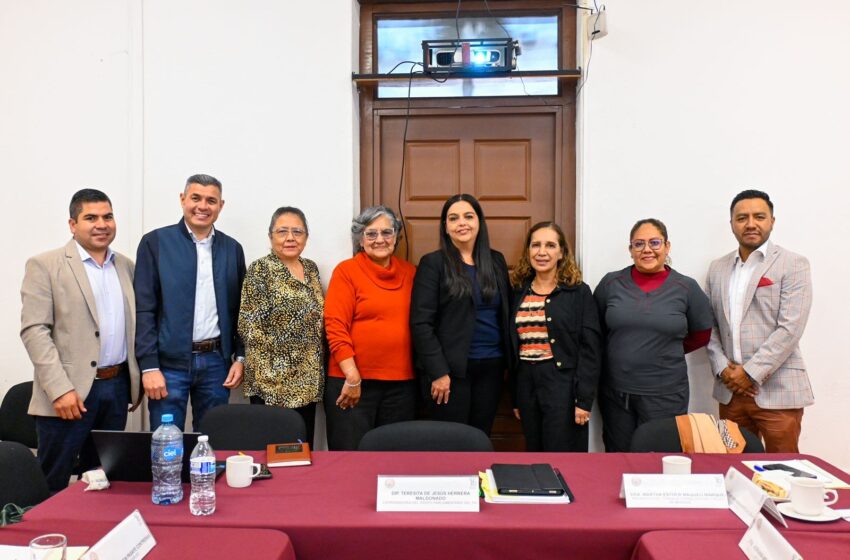  Escucharemos a la comunidad médica para enriquecer la Ley de Salud: Teresita Herrera
