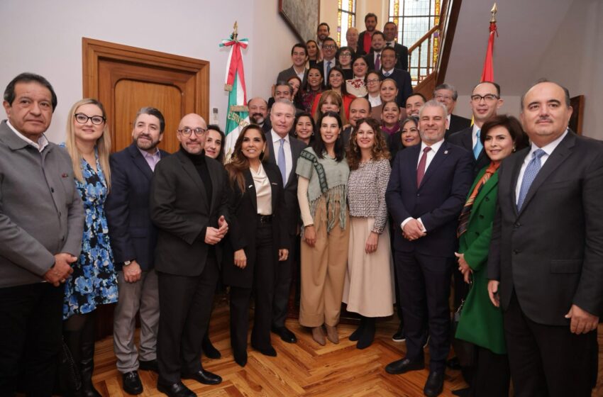  Manantiales de Urandén, ejemplo de turismo comunitario: Sectur