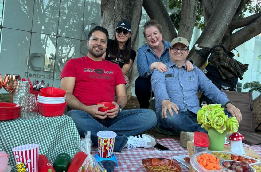  Más de 4 mil personas disfrutaron del Picnic Retro en el Ceconexpo