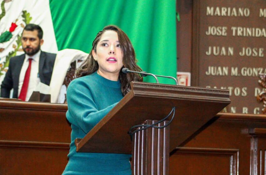  Propone Xóchitl Ruiz acciones inmediatas en apoyo a migrantes y sus familias, con creación del Consejo Michoacán te Abraza
