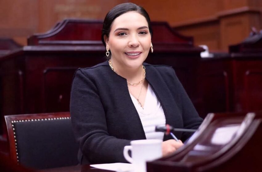  Acceso equitativo a la salud, demanda que debe ser atendida: Adriana Campos