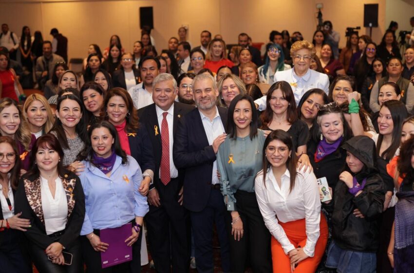  Celebra Bedolla aprobación de reformas contra deudores alimentarios