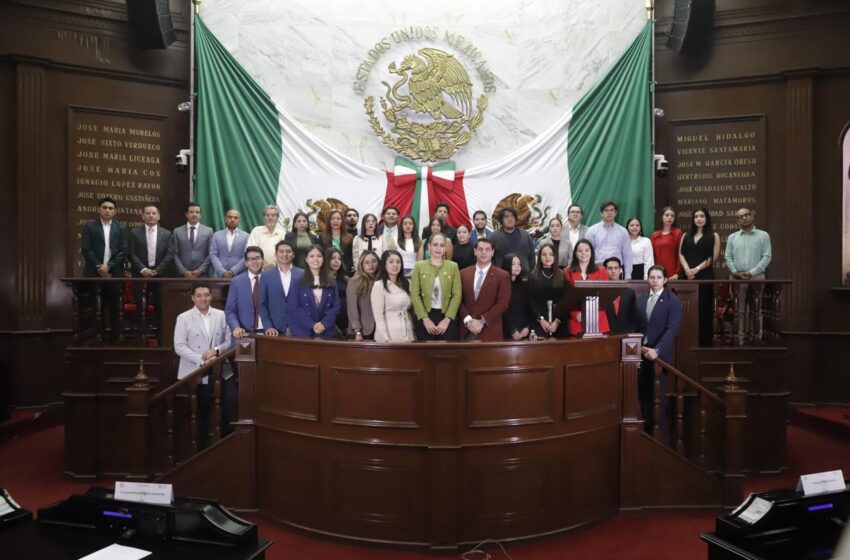  Con diálogo abierto y gran participación ciudadana, se realizó el “Primer Parlamento Abierto de Liderazgo Ambiental 2025”