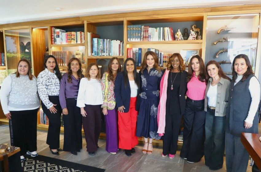  Reconoce Bisila Bokoko labor de Paola Delgadillo al frente del DIF Morelia