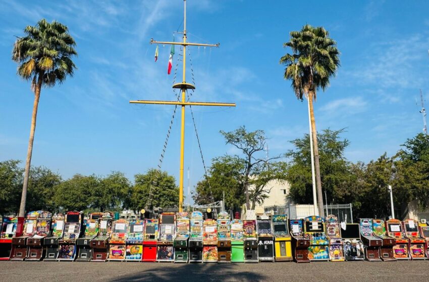  En operativo interinstitucional aseguran 98 máquinas tragamonedas en Lázaro Cárdenas