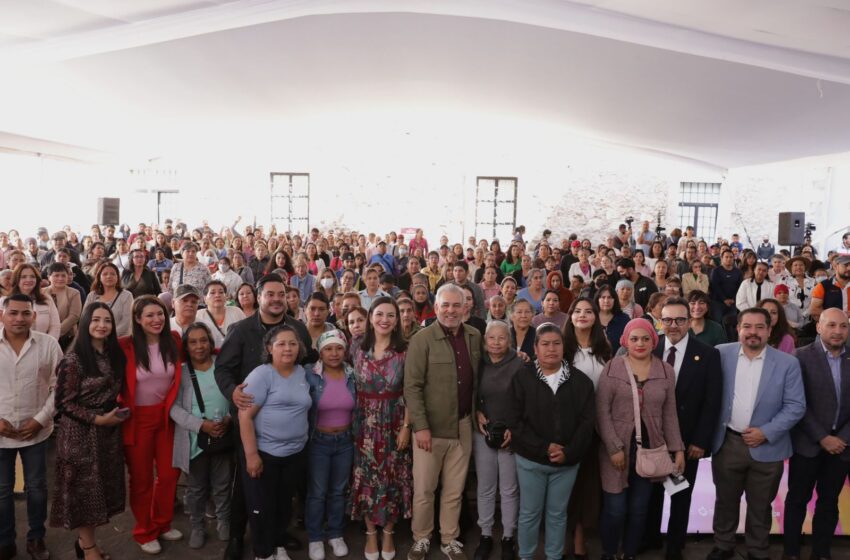  “No están solas”, alcanza Bedolla meta histórica de 3 mil mujeres apoyadas en su lucha contra el cáncer